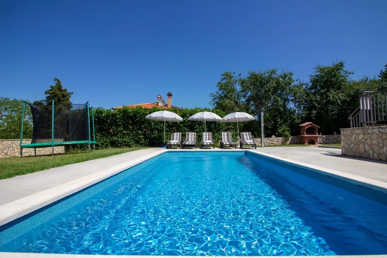 Cozy Villa Marina With Private Pool In Labin Martinski