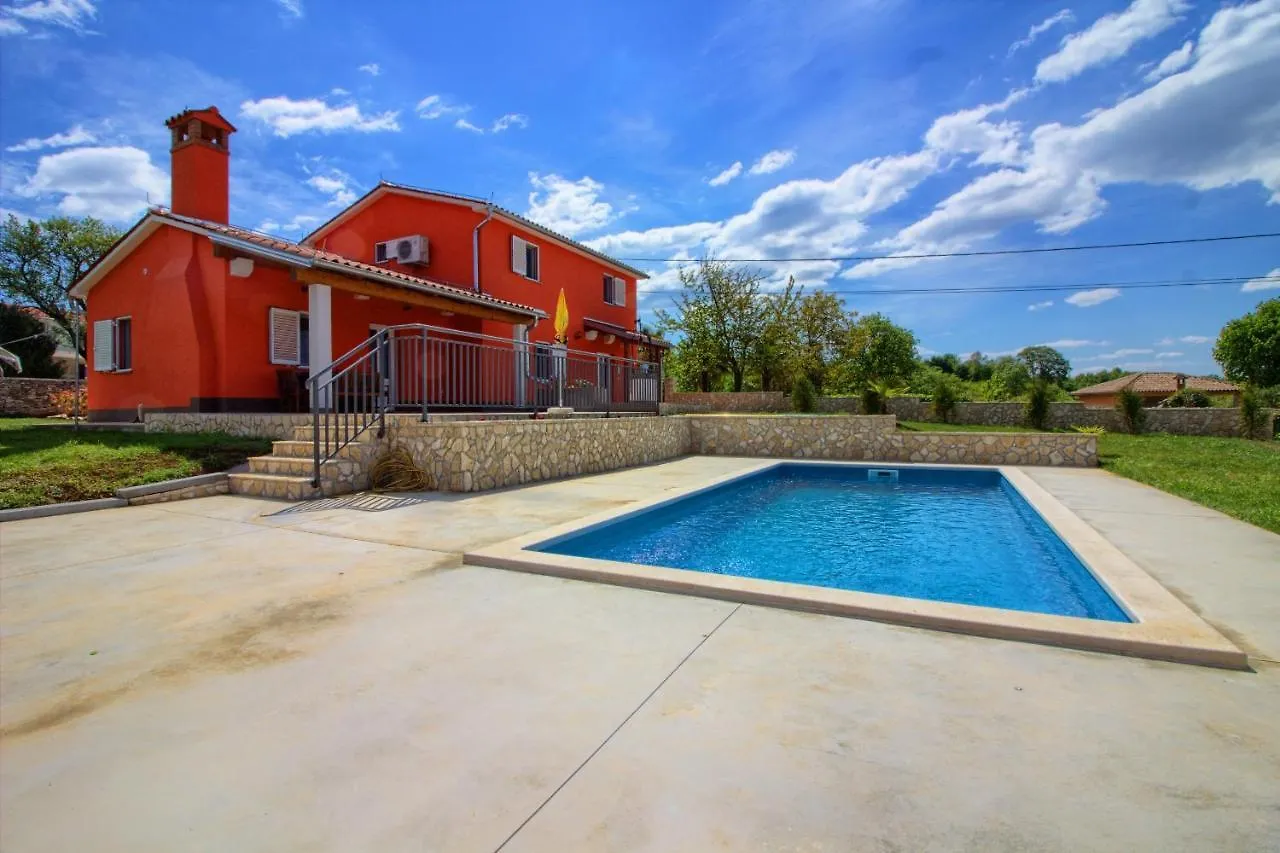 Cozy Villa Marina With Private Pool In Labin 0*, Martinski