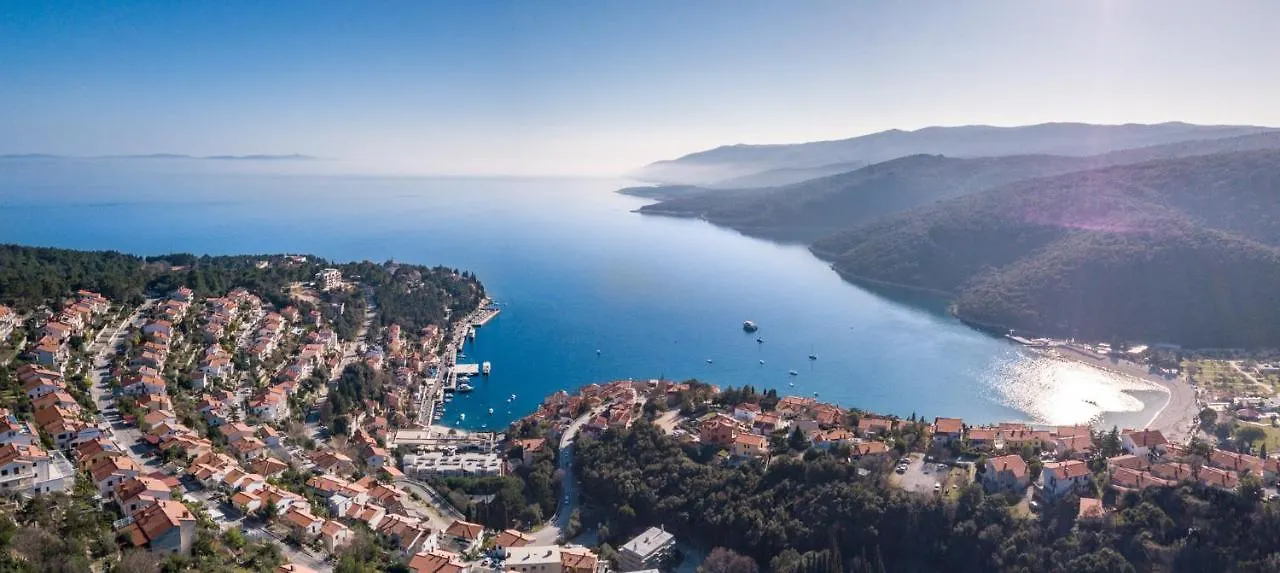 Cozy Villa Marina With Private Pool In Labin